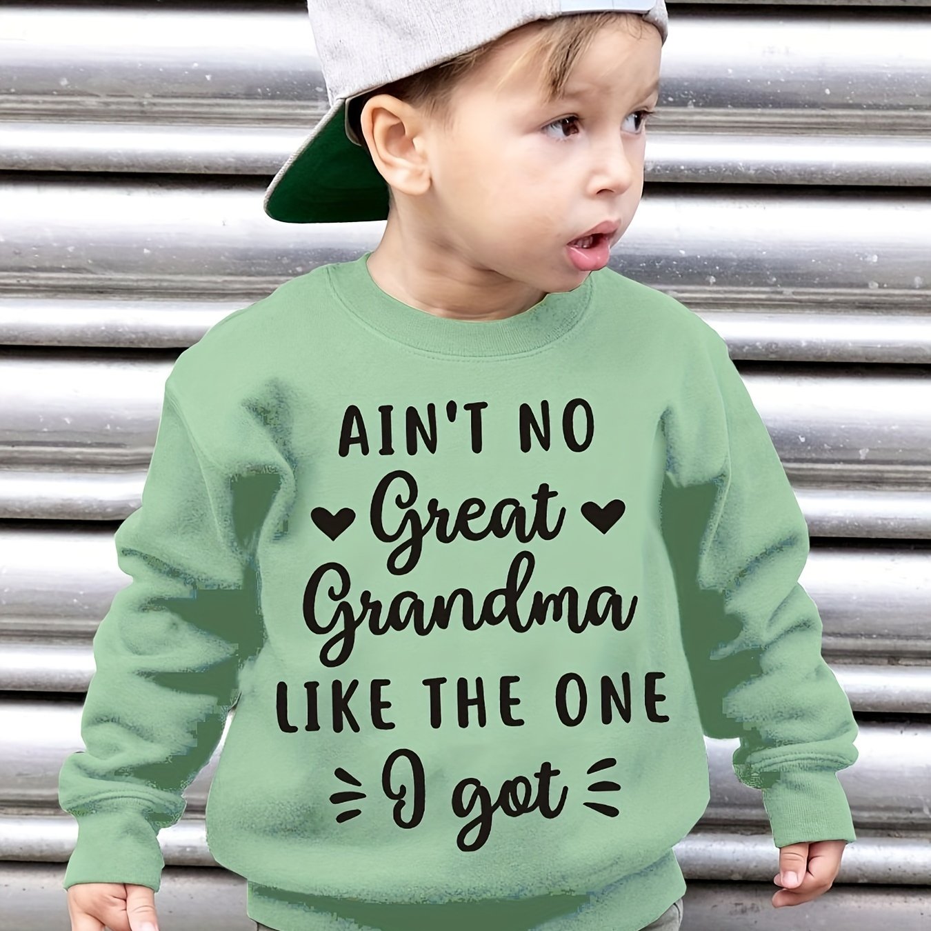 AIN'T NO GREAT GRANDMA LIKE THE ONE I GOT Print Crew Collar Sweatshirt, Cool Long Sleeve Sweatshirt For Boys, Boys Casual Creative Graphic Design Pullover, For Winter And Fall