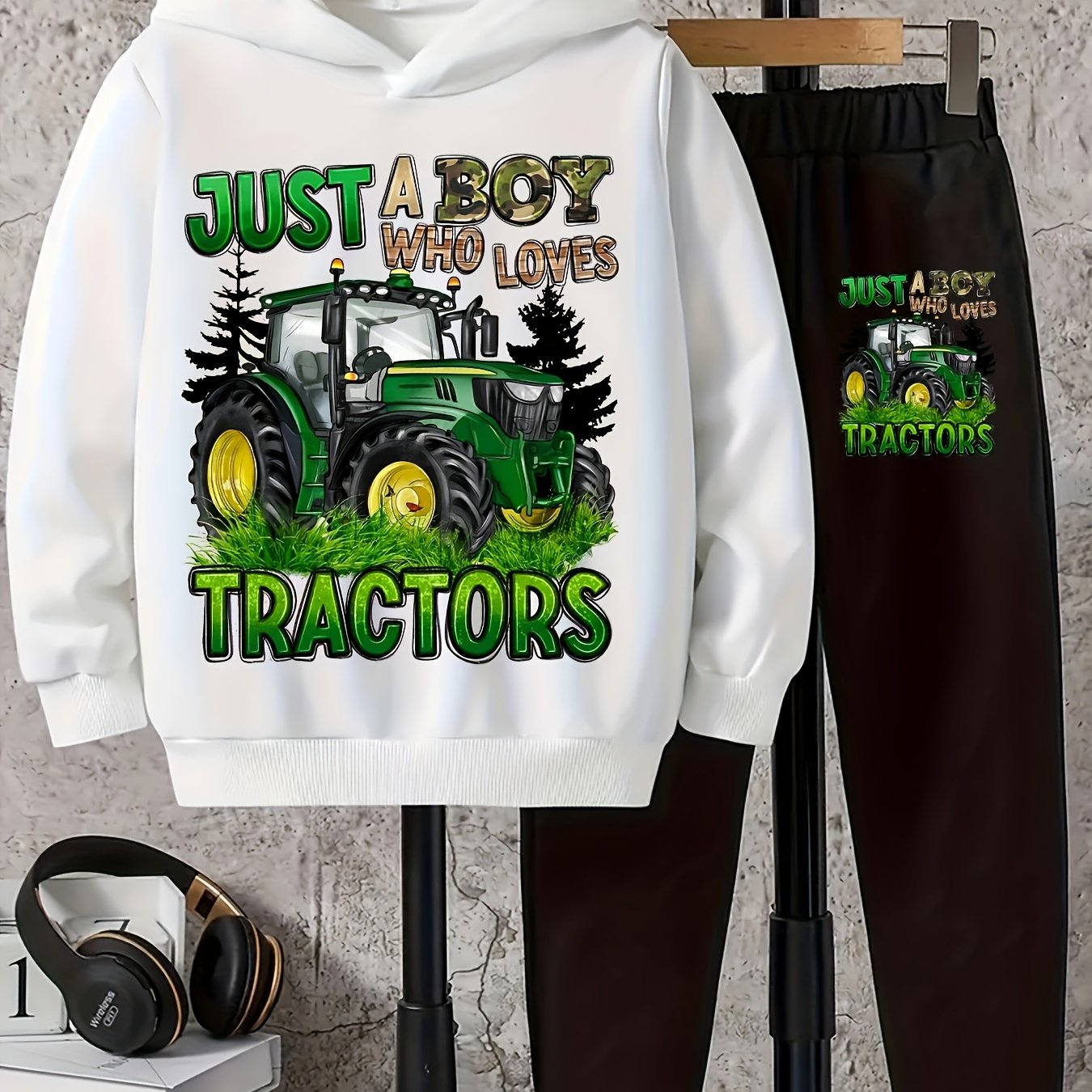 Boys' 2pcs Tractor & Letter Print Hoodie and Joggers Set - Casual, Comfortable Outfit for Youngsters, Perfect for Outdoor